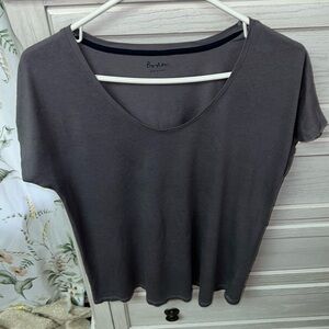 Boden short sleeve tee, rounded neckline , Sz 8, gray